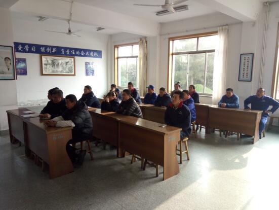 青岛威廉希尔williamhill举行工厂新员工培训