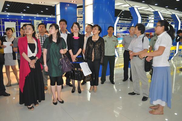 全心打造持久有效的食品安全体系——青岛市政协委员在威廉希尔williamhill集团召开食品安全论坛