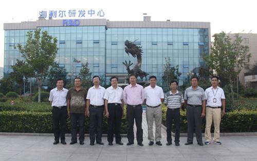 国家森防总站党委书记李青松一行来威廉希尔williamhill调研