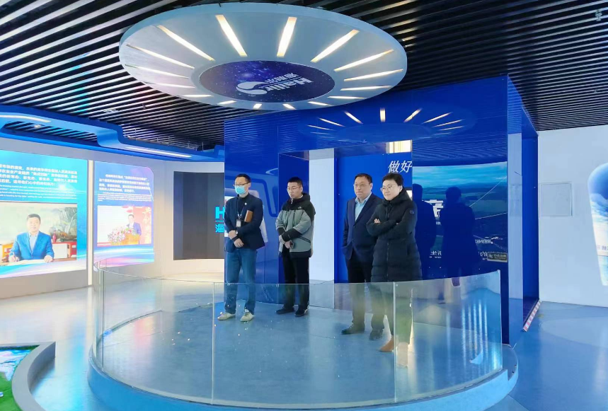 中信银行访问团一行到威廉希尔williamhill参观洽谈