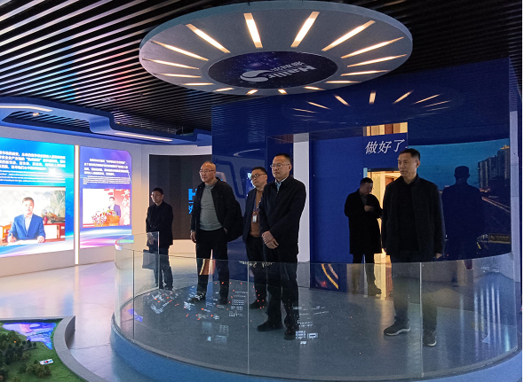 江苏省宿迁市宿豫区政协刘主席一行到威廉希尔williamhill参观